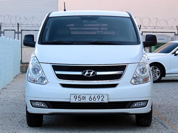 2014 Hyundai Starex en venta - importación a pedido