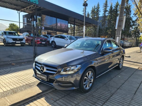 2015 Mercedes-Benz C180 en venta - Metropolitana de Santiago