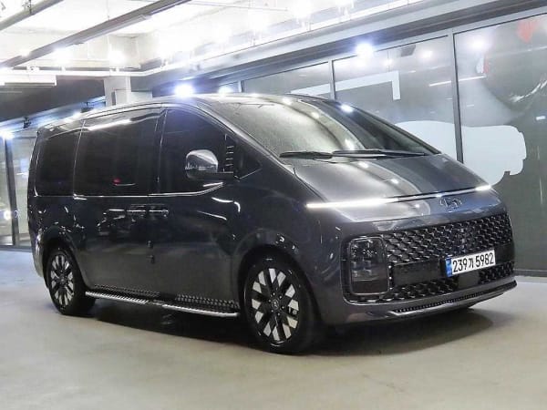 2023 Hyundai Staria en venta - importación a pedido