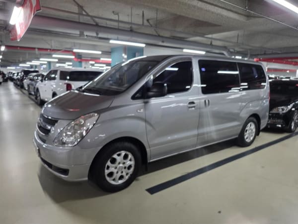 2014 Hyundai Starex en venta - importación a pedido