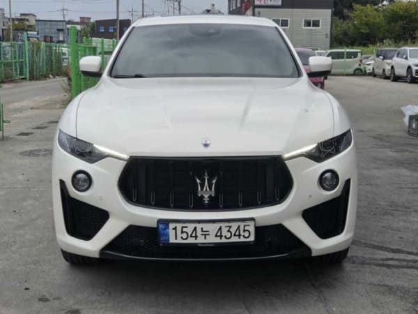 2017 Maserati Levante en venta - importación a pedido