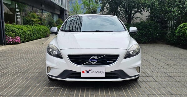 2014 Volvo V40 en venta - Metropolitana de Santiago