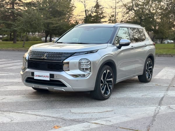2025 Mitsubishi Outlander en venta - Metropolitana de Santiago