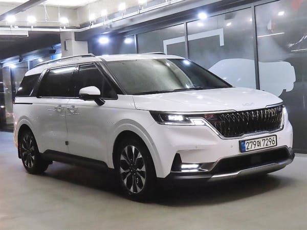 2022 Kia Carnival 4th Blanco