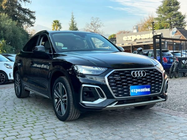 2024 Audi Q5 SPORTBACK Negro