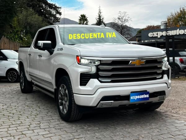 2025 CHEVROLET SILVERADO HIGH Blanco