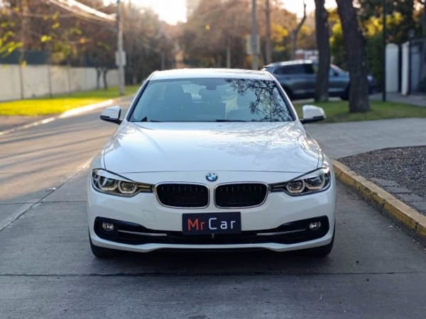 2017 BMW 318 en venta - Metropolitana de Santiago