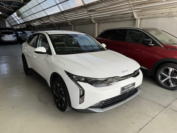 2025 Kia K3 EX MPI 1.6 en venta - O'Higgins