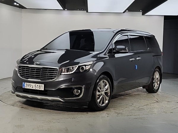 2015 Kia Carnival Diesel Gris