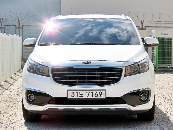 2015 Kia Carnival Diesel Blanco