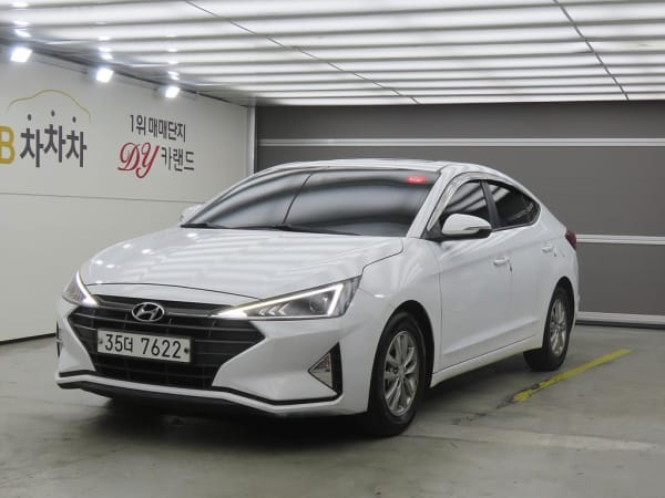 2019 Hyundai Avante AD Blanco