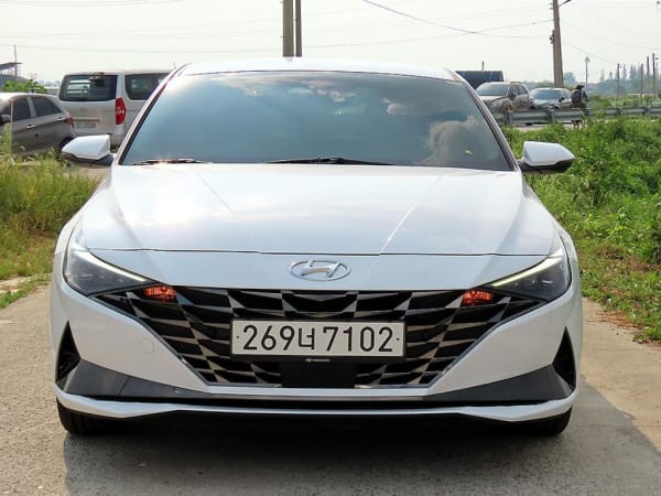 2023 Hyundai Avante (CN7)
