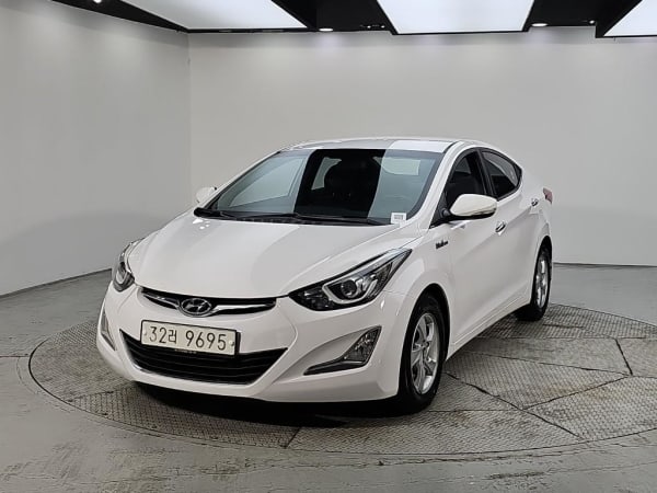 2014 Hyundai Avante 1.6 Blanco