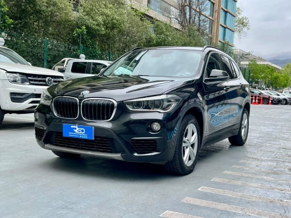 2017 BMW X1 20I Negro