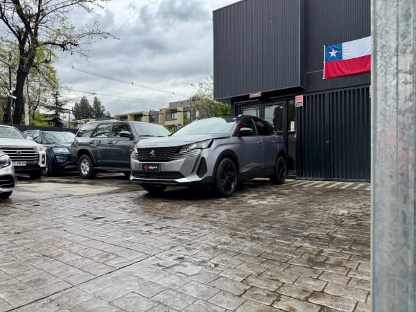 2022 Peugeot 3008 Allure