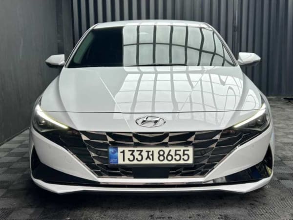 2022 Hyundai Avante en venta - importación a pedido