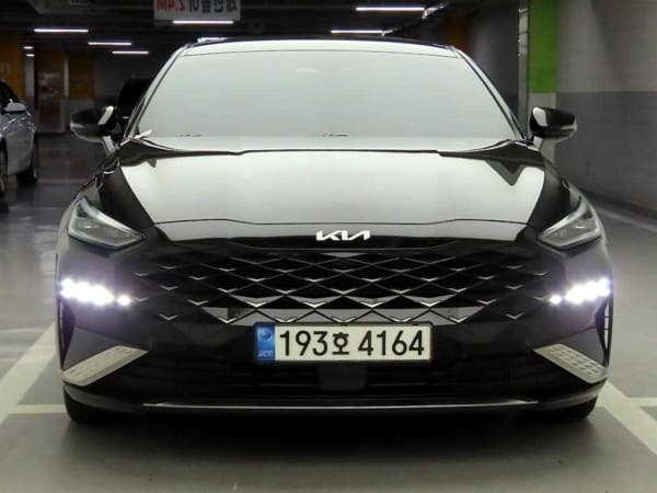 2023 Kia K8 en venta - importación a pedido