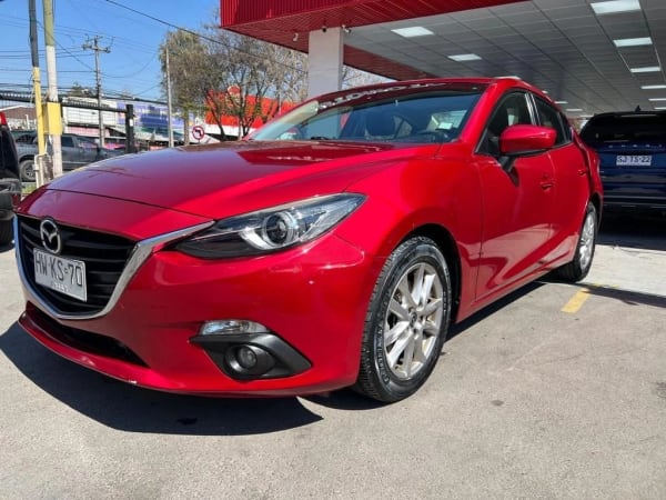2016 Mazda 3 sedan en venta - Metropolitana de Santiago