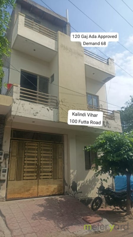 Property main image