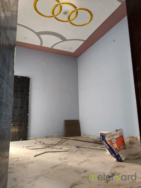 Agra (Bichpuri) Property main image