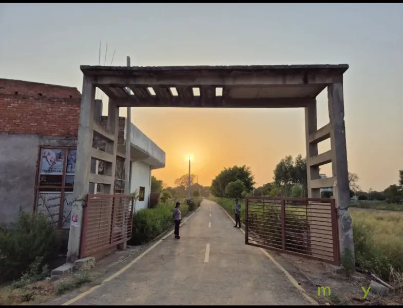 Budheshwar Chauraha. lucknow Property main image