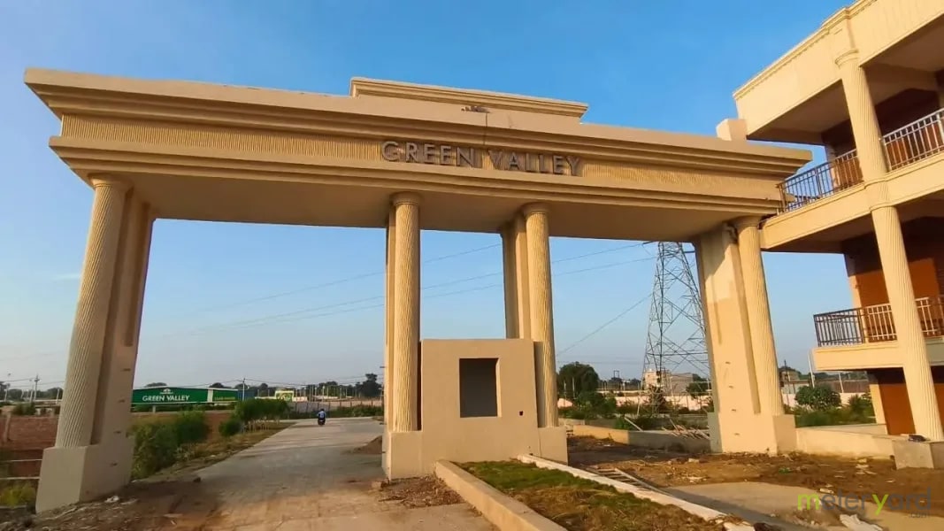 Property main image