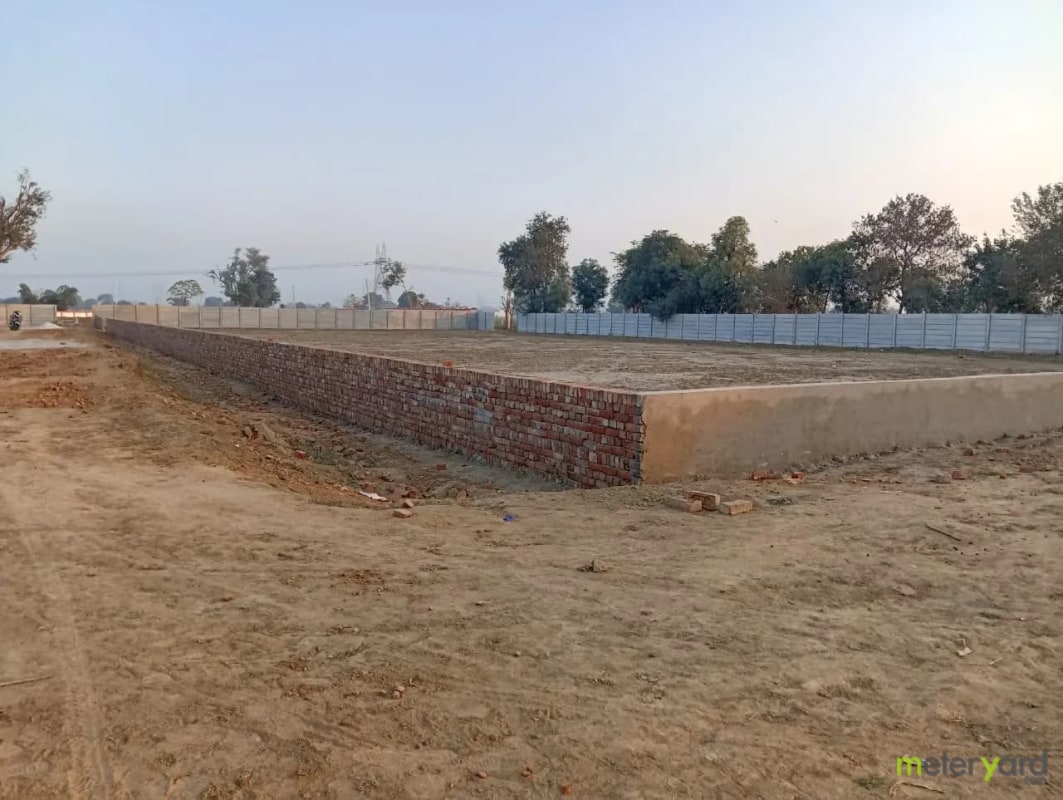 π Gwalior Road ke baad, Diamond Circle ke paas, Agra π‘β¨ Property main image