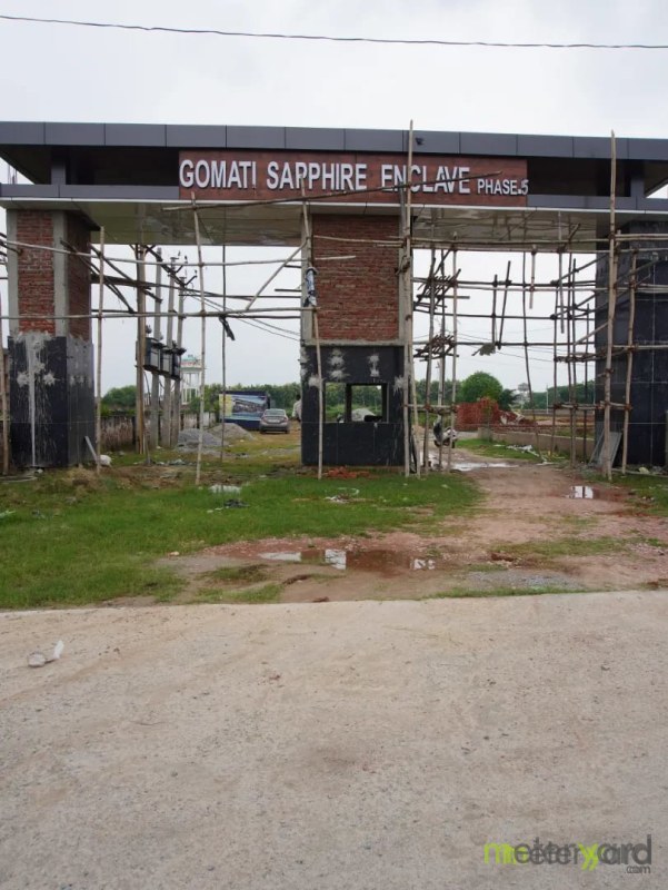 Near Shamshabad Road, Agra Property main image