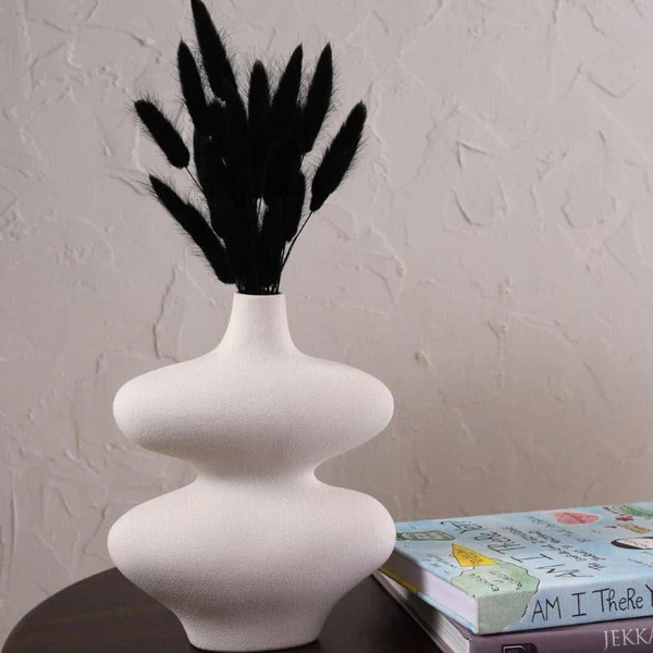 Chinese Style Wavy Ceramic Vase Decor