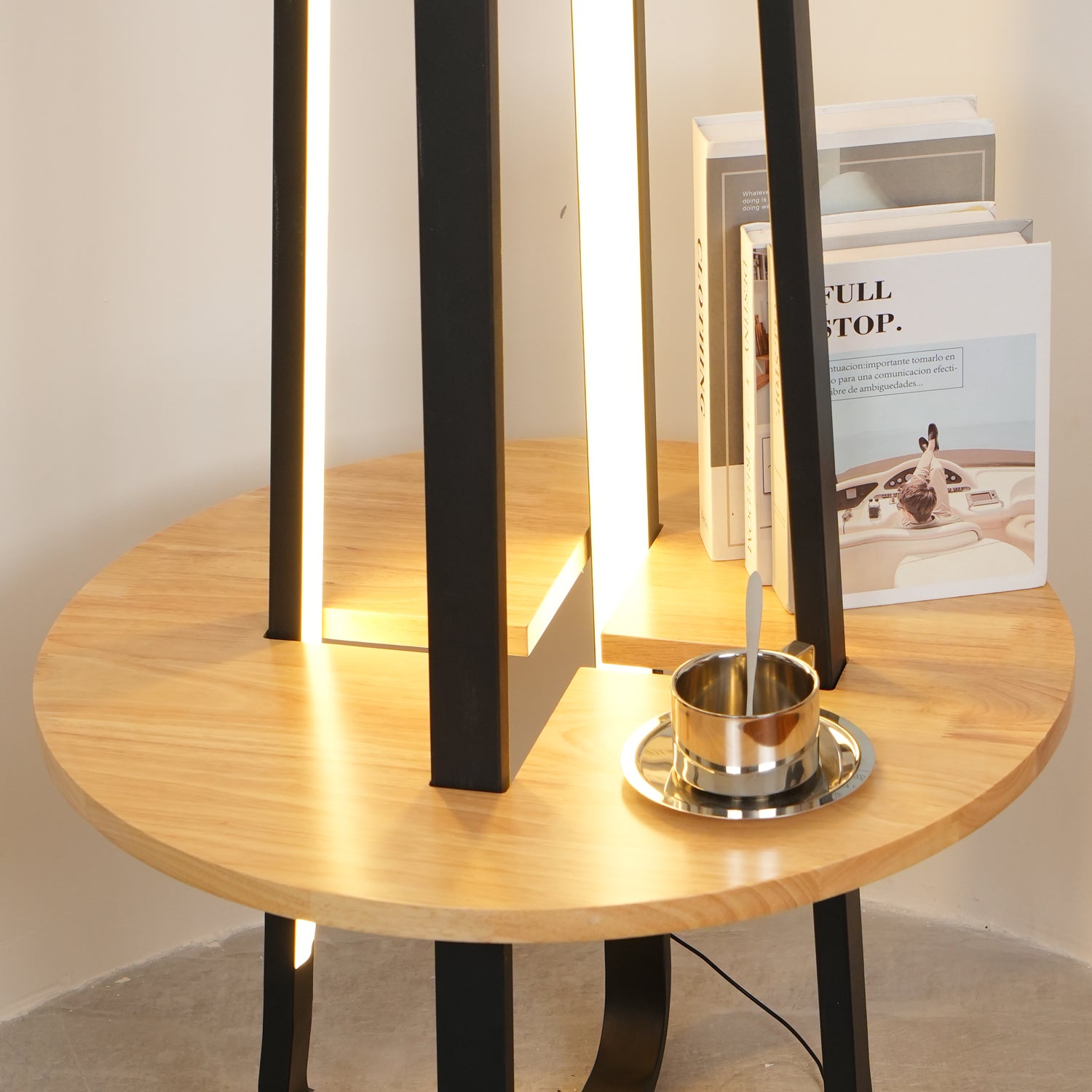 Fragment Table Lamp