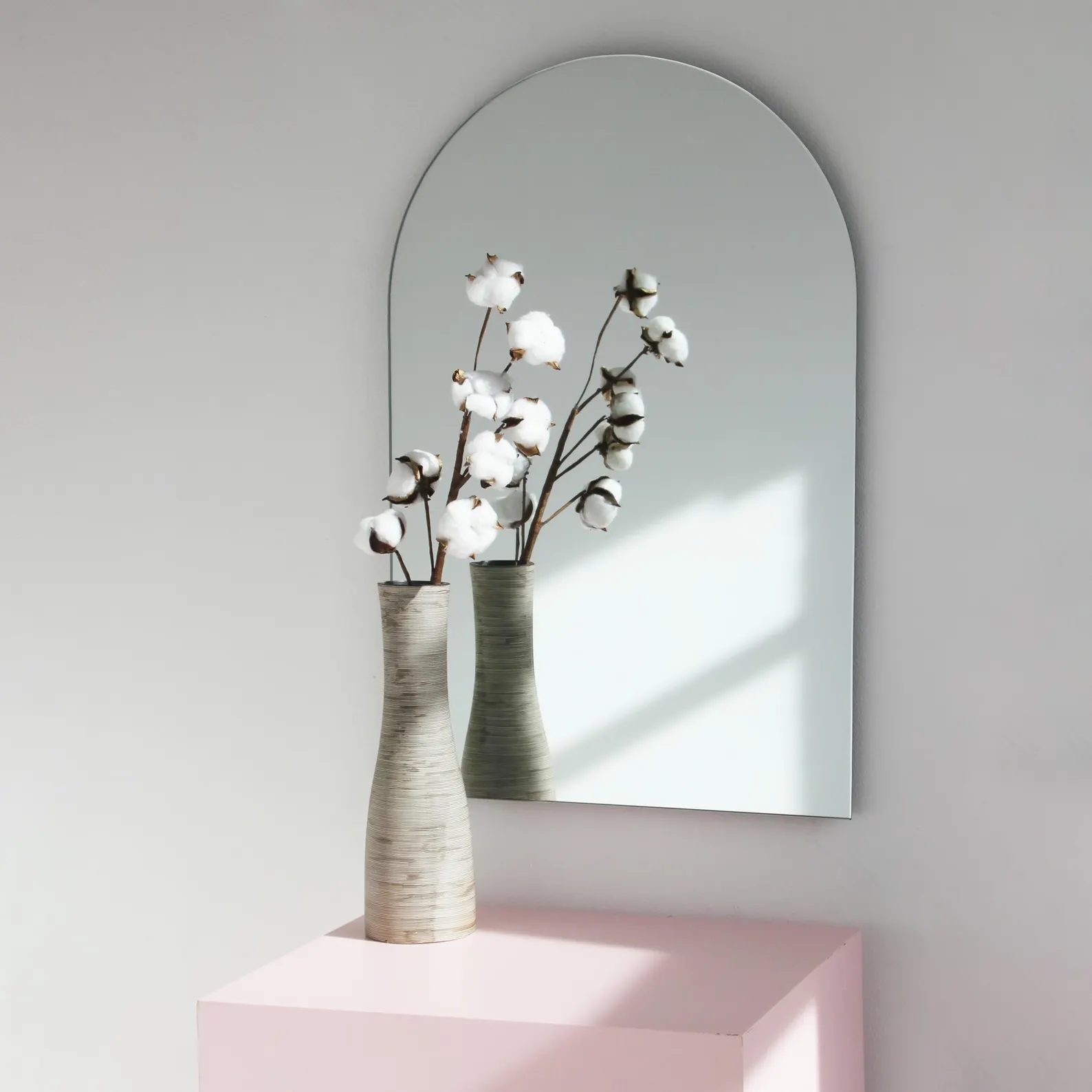 D-Shape Wall Mirror Frameless (LED)
