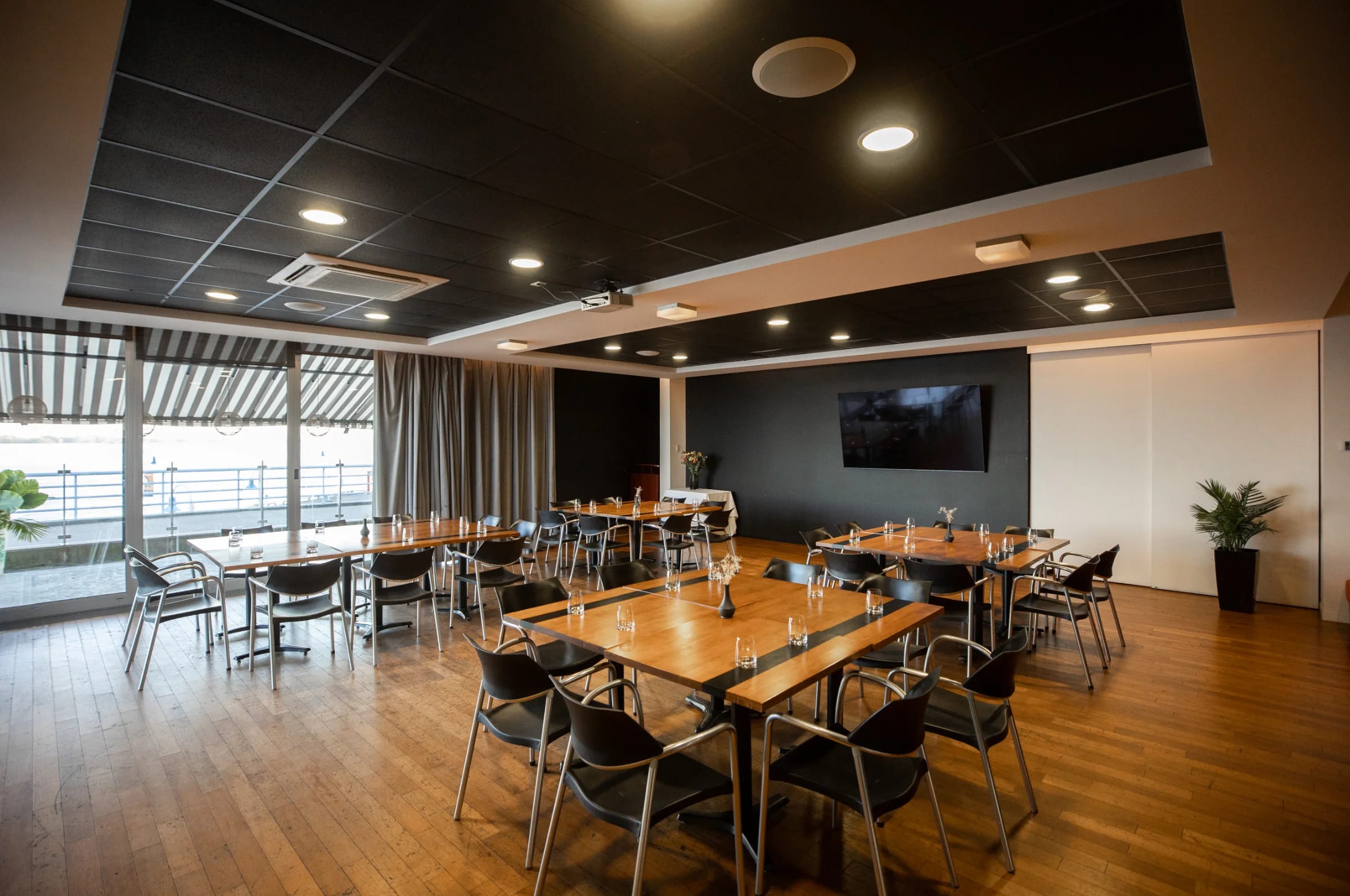 Salle Poivre Noir 1