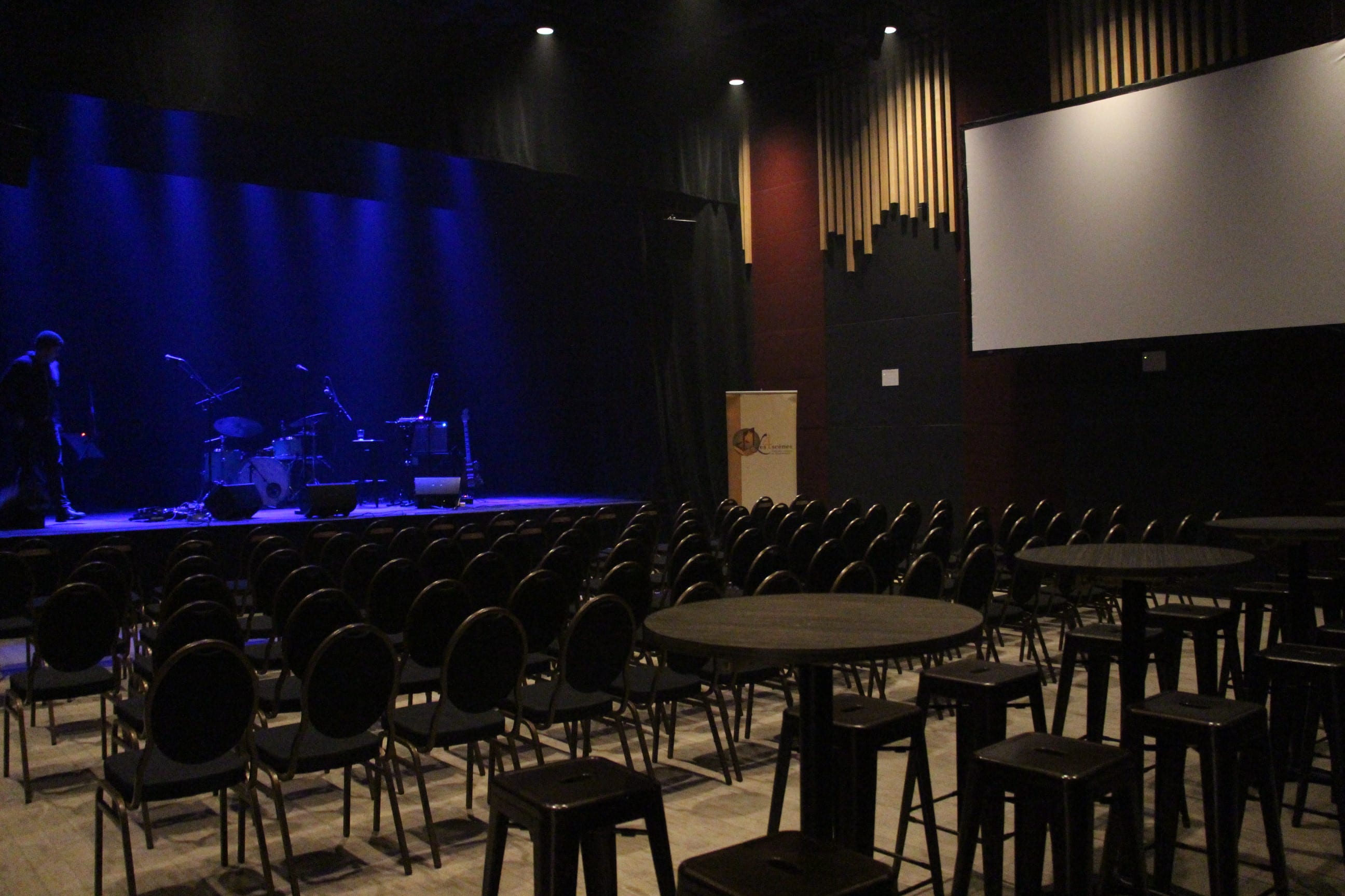 Salle Desjardins 4
