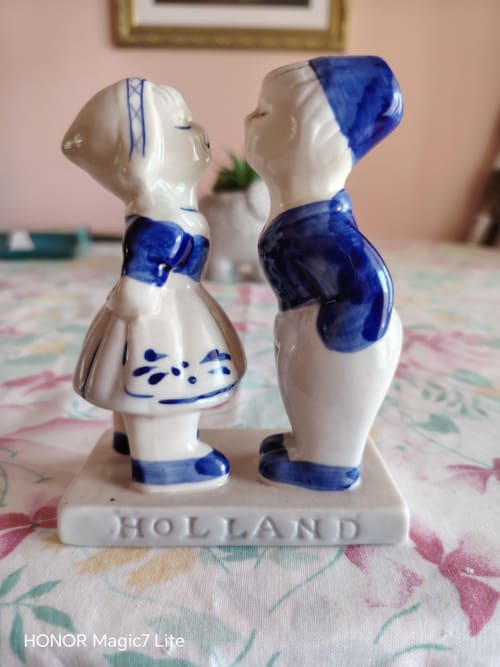 Ukrasna keramička figura
