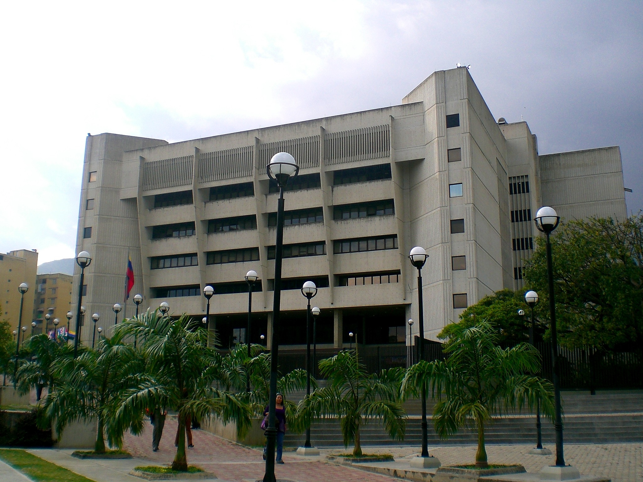ONG solicita anulación de juicios por tribunales de terrorismo y liberación de procesados