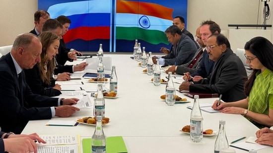 India-Russia discuss Arctic trade corridor and defence cooperation
