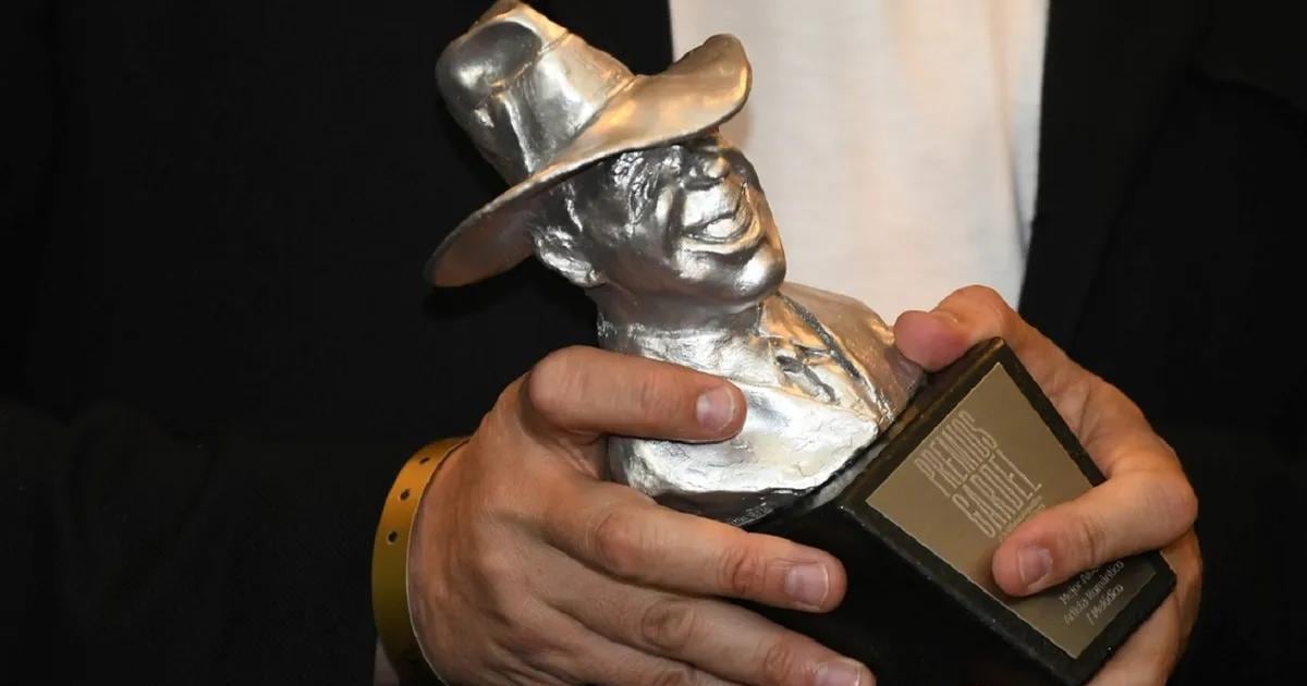Cobertura completa de la gala de los Premios Gardel 2026 en el Teatro Coliseo