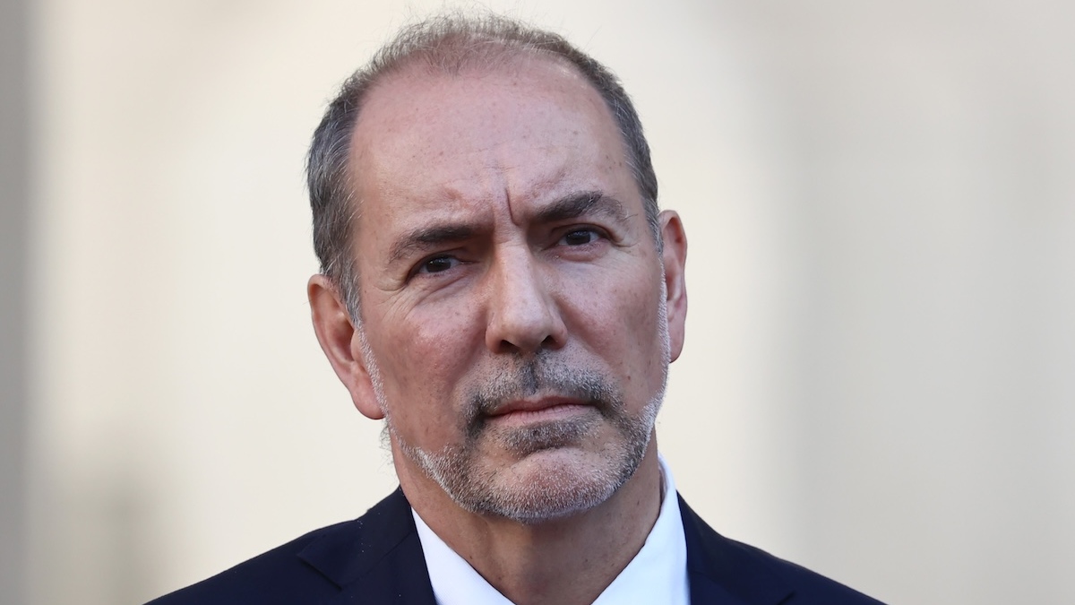 Gobierno chileno refuerza sanciones contra la evasión en el transporte público con la Ley 21.816