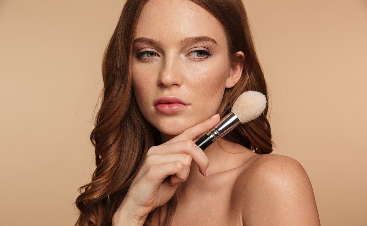 Guía práctica para limpiar y desinfectar tus brochas de maquillaje