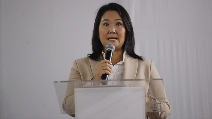 Keiko Fujimori plantea ampliar infraestructura educativa y distribución de kits escolares con participación de MYPES
