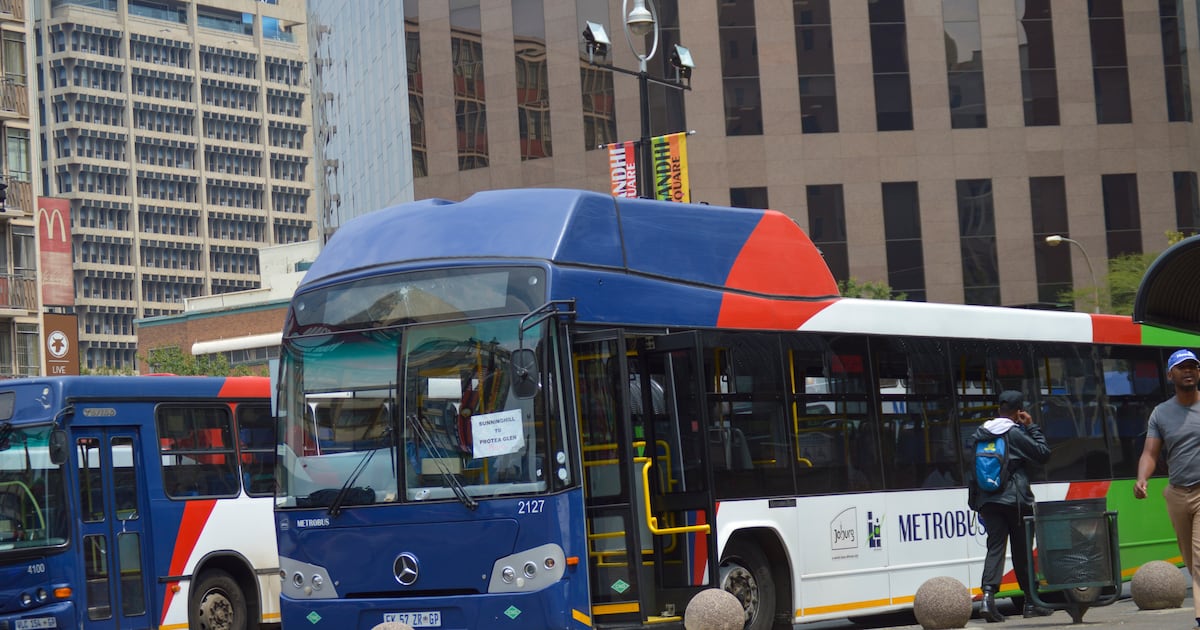 Metrobus reduces Johannesburg bus services amid worsening financial pressures and rising fuel costs