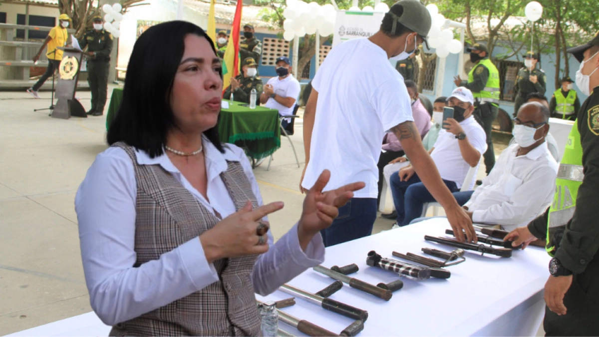 Investigadora analiza la violencia juvenil y las fronteras simbólicas en barrios del Atlántico