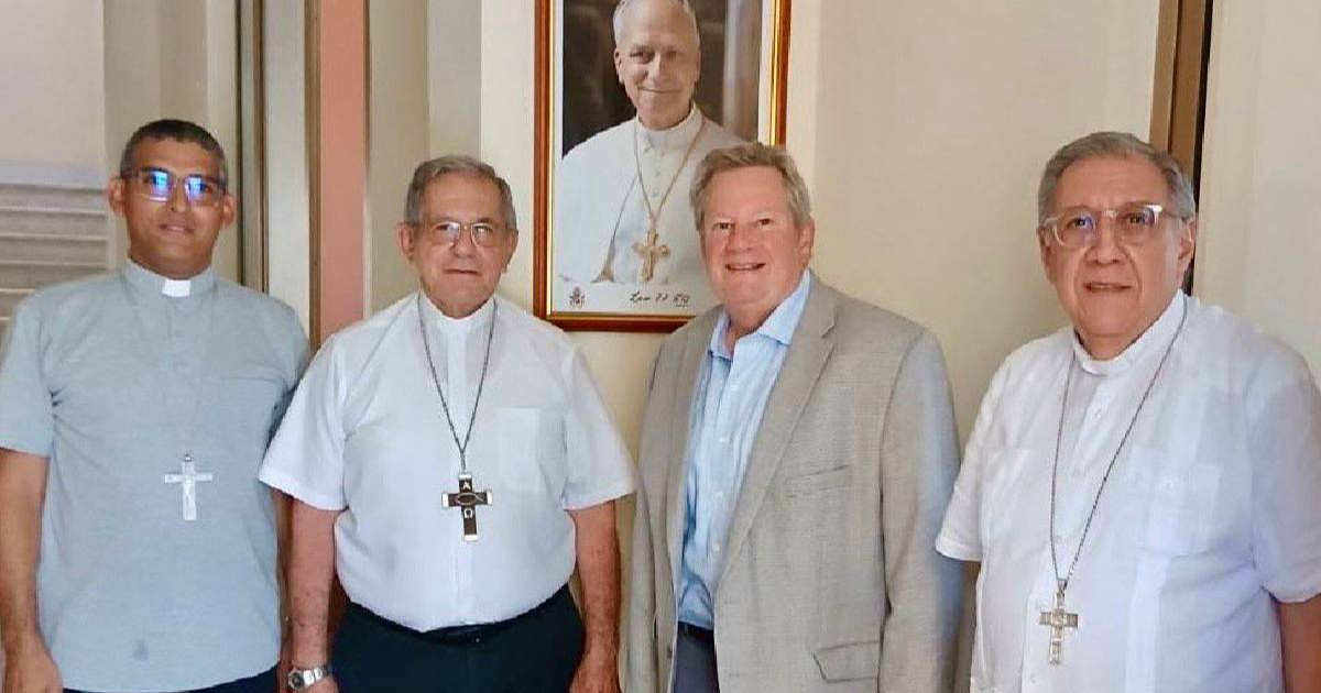 EE.UU. y la Iglesia Católica en Cuba coordinan distribución de 100 millones en ayuda humanitaria