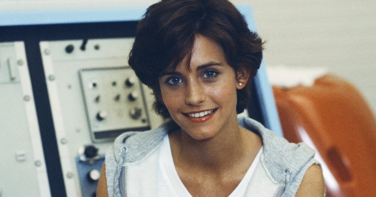A Look Back at Courteney Cox’s Rise to Fame Through Rare Photos from the 1980s