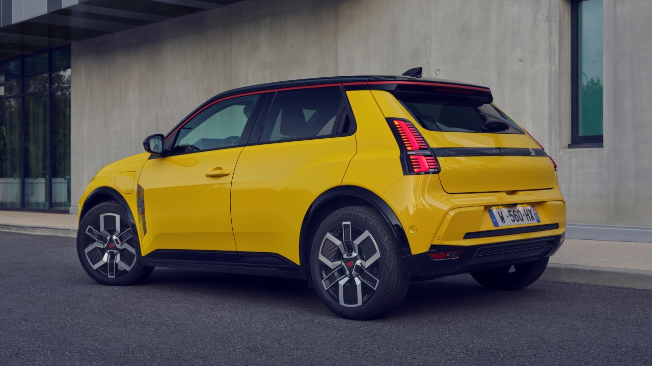 Renault aumenta la producción de eléctricos ante el crecimiento de la demanda en Europa y las limitaciones de suministro