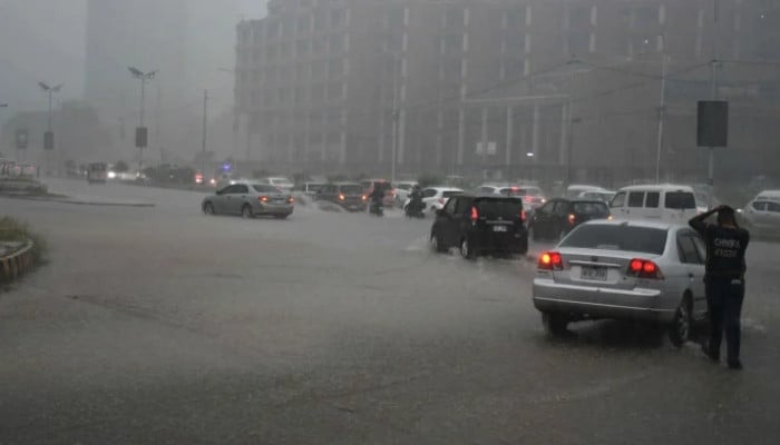 PMD forecasts rain, thunderstorms and windstorms across Pakistan from June 16 to 20, with light rain expected in Karachi