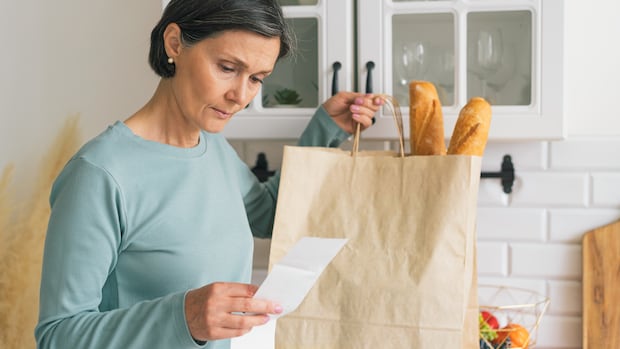 More Canadians turn to crowdfunding platforms to cover basic living expenses amid rising costs