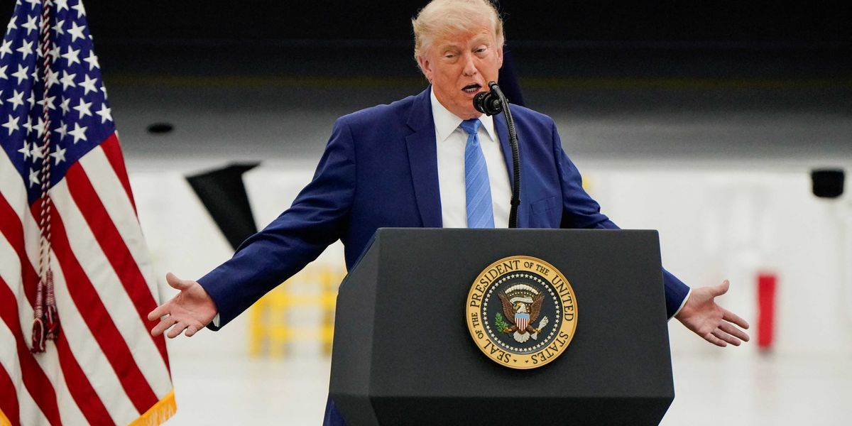 Foreign Policy Expert Advises Trump to Allow Negotiators to Work on Iran Deal Without Interference