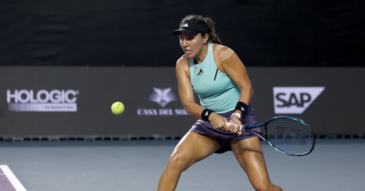 Jessica Pegula battles back to defeat Iva Jovic and reach the Wimbledon quarter-finals