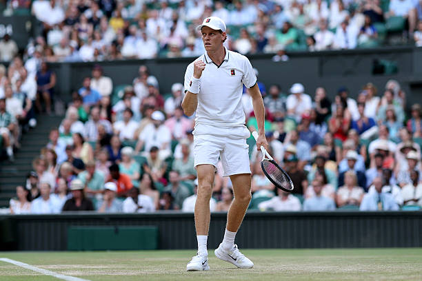 Jannik Sinner Advances to Wimbledon Quarterfinals and Focuses on Continued Improvement